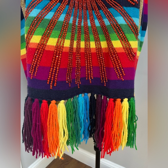 New Gucci Rainbow 100% Wool Poncho with Tiger and crystals fringes L - Picture 8 of 16